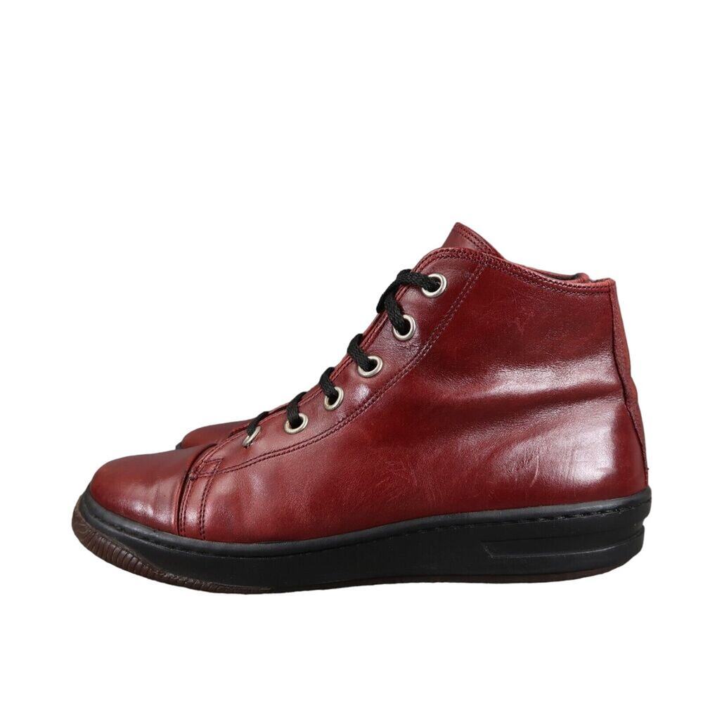 Kenneth Cole Shoes Womens 7.5 Sneaker Boot Leather Red Casual Port Authority Mid - Picture 4 of 15